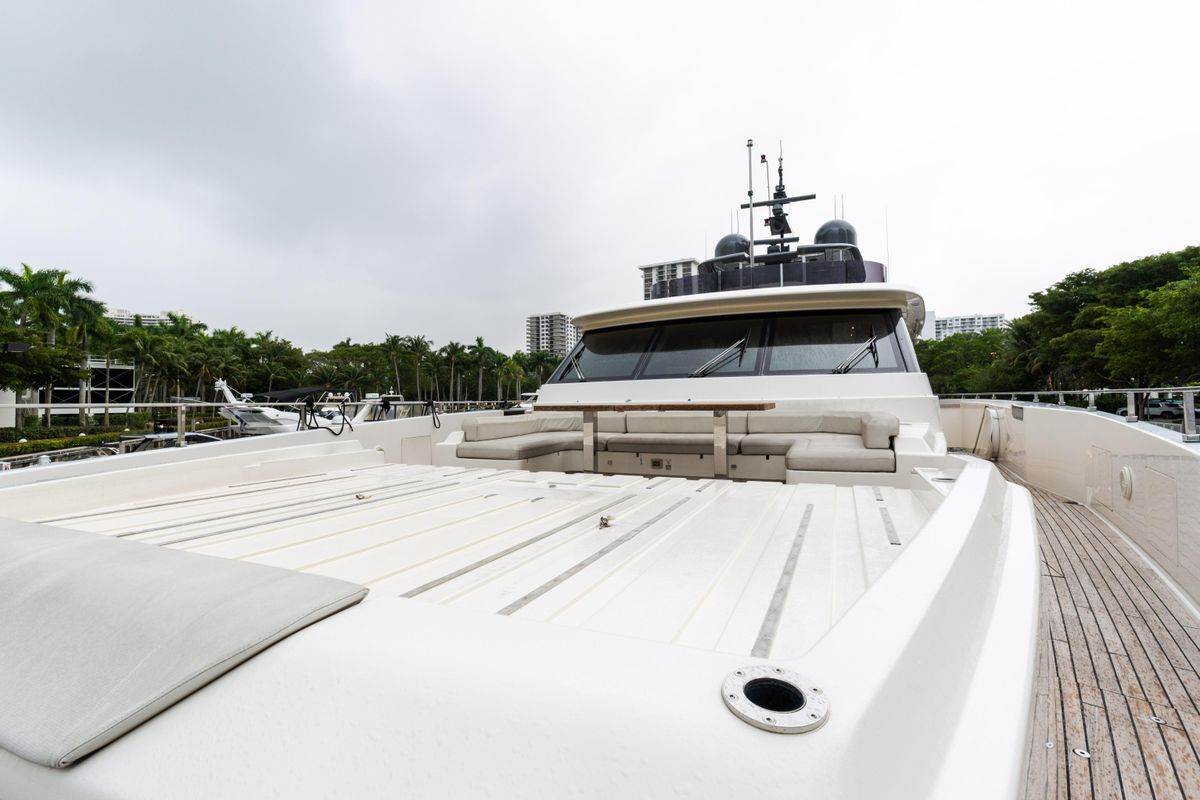 2018 Custom Line 108 