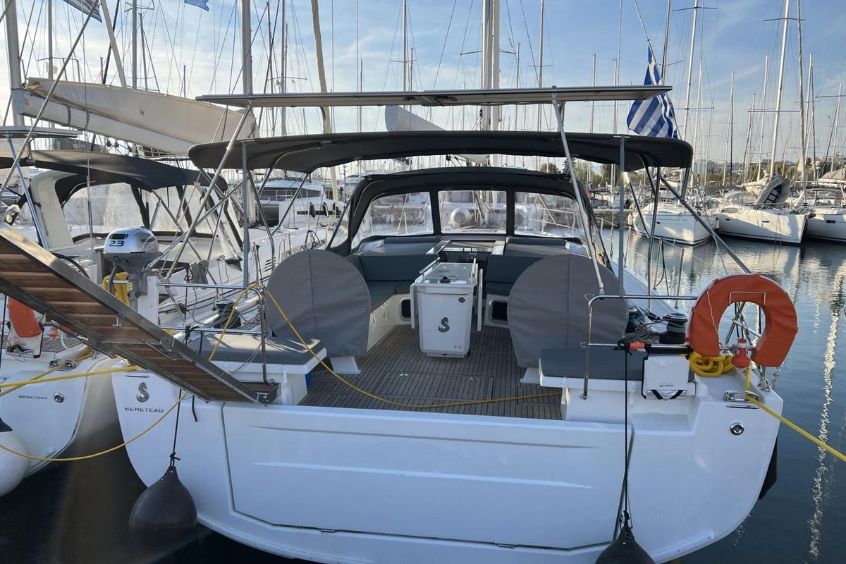 2023 Beneteau 52 