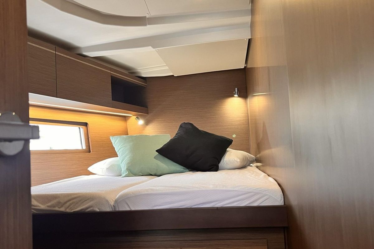 2023 Beneteau 52 