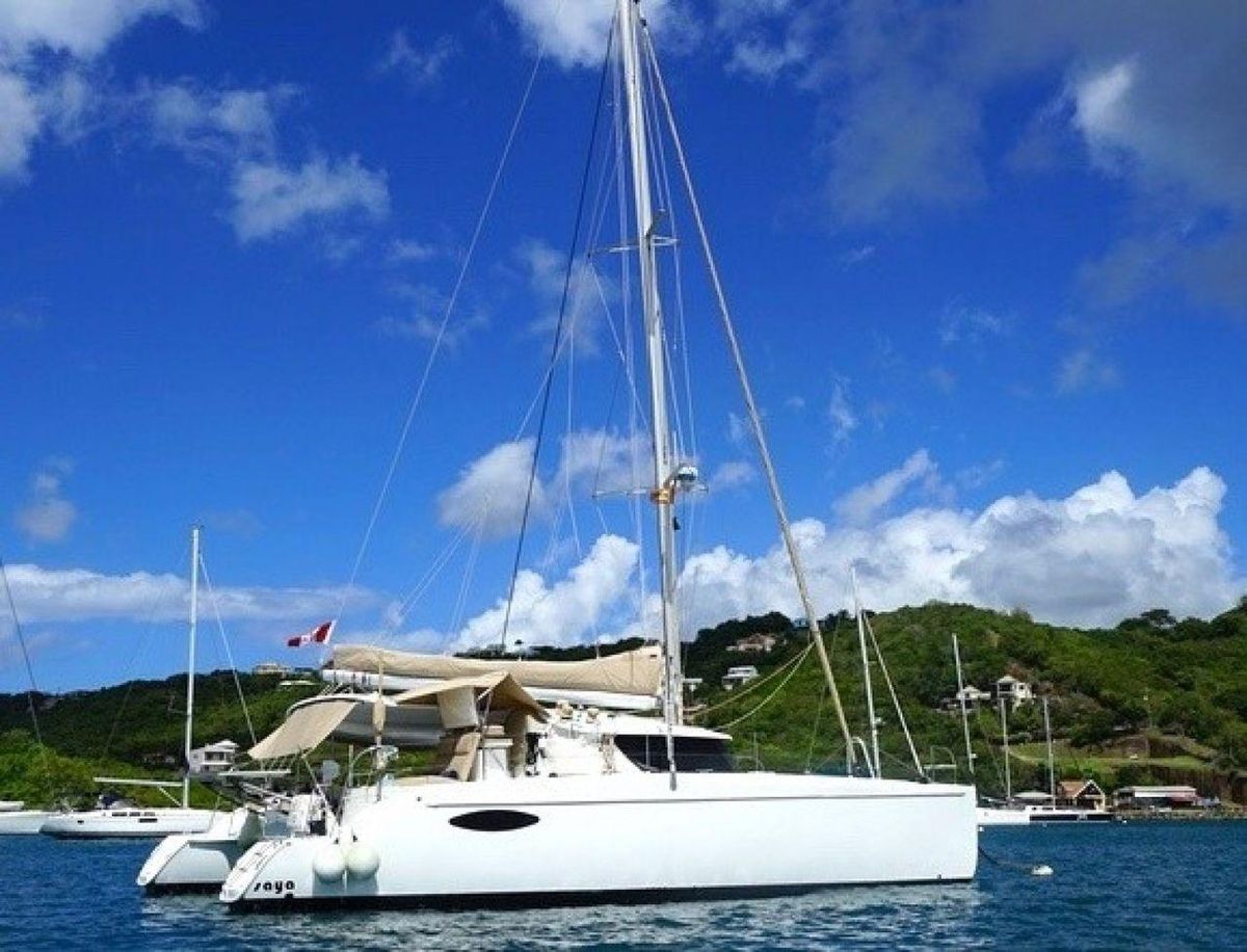 2009 Fountaine Pajot 44 