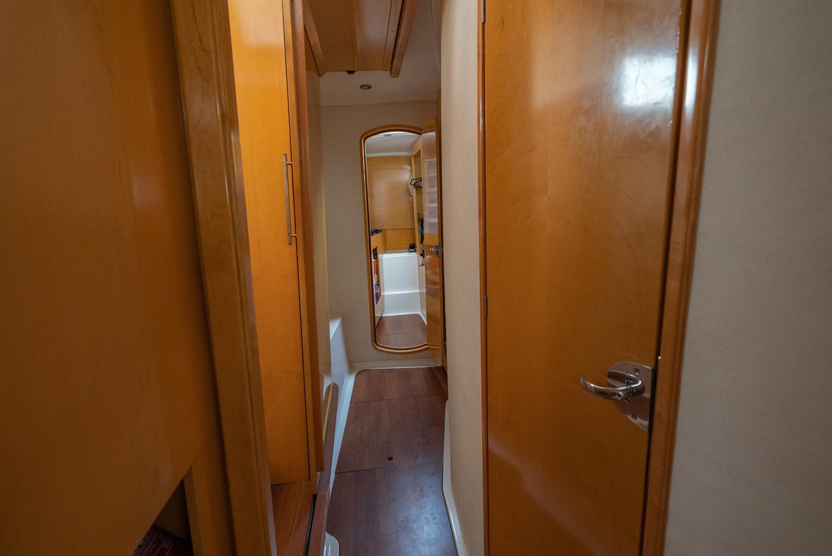 2009 Fountaine Pajot 44 