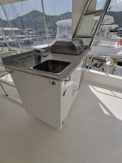 Sea Dancer Yacht Photos Pics 