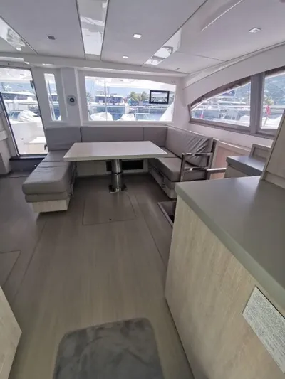 Sea Dancer Yacht Photos Pics 