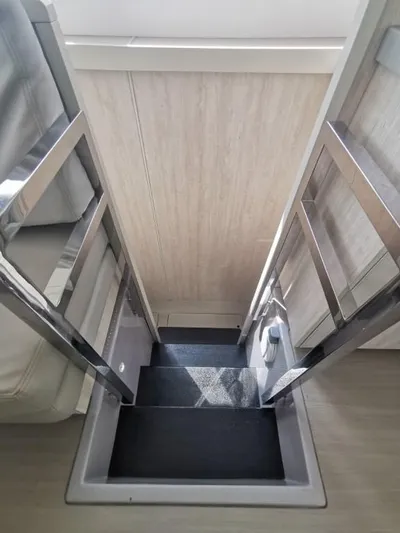 Sea Dancer Yacht Photos Pics 