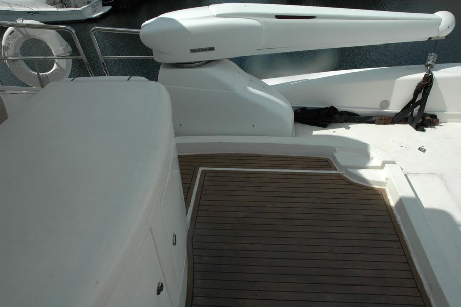 2003 Azimut 80 Carat