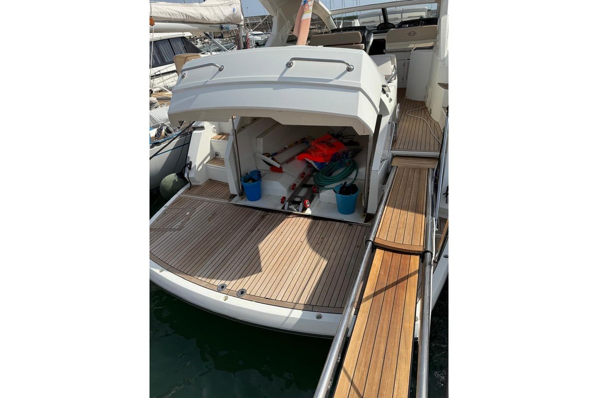 2010 Sunseeker 52 