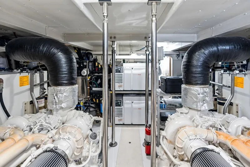 Good Girl Yacht Photos Pics 