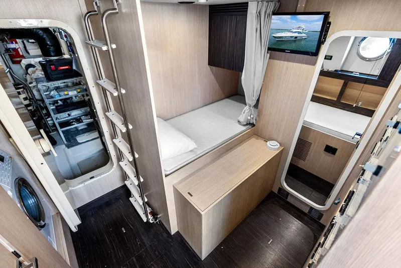 Good Girl Yacht Photos Pics 