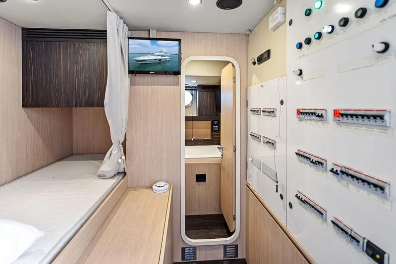 Good Girl Yacht Photos Pics 