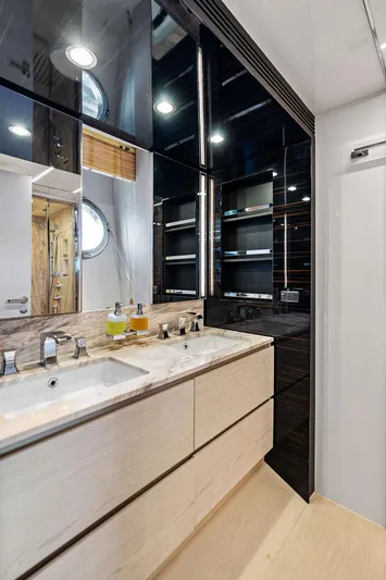 Good Girl Yacht Photos Pics 