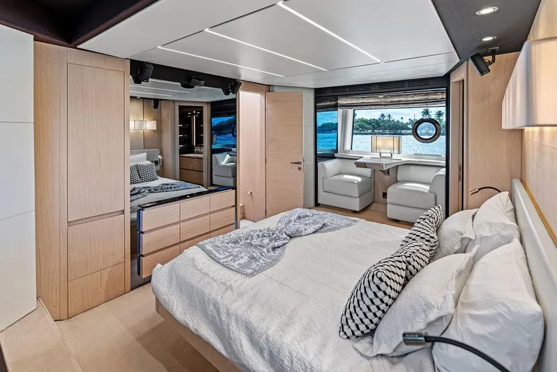 Good Girl Yacht Photos Pics 