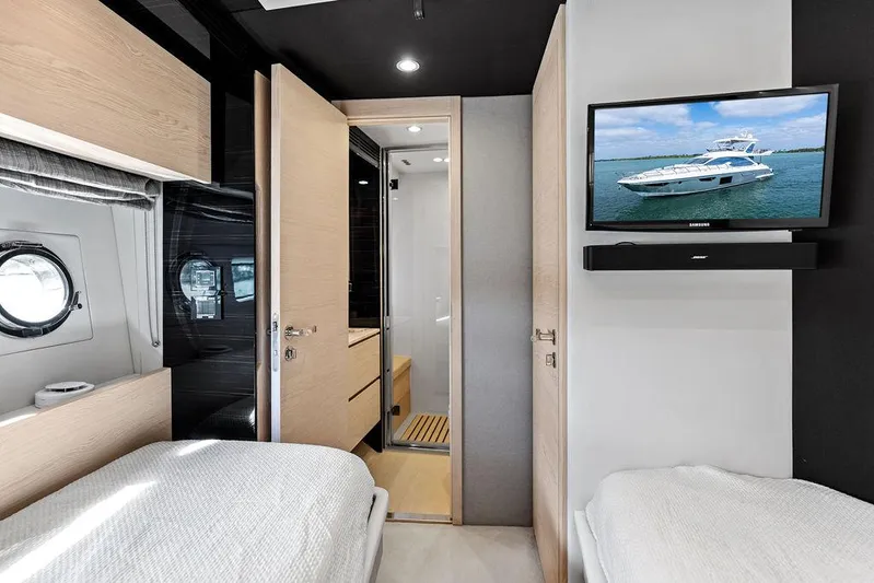 Good Girl Yacht Photos Pics 