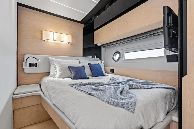 Good Girl Yacht Photos Pics 