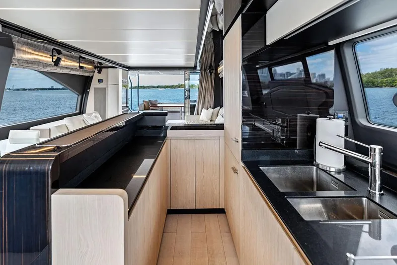 Good Girl Yacht Photos Pics 