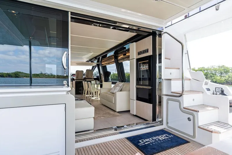 Good Girl Yacht Photos Pics 