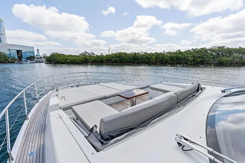 Good Girl Yacht Photos Pics 