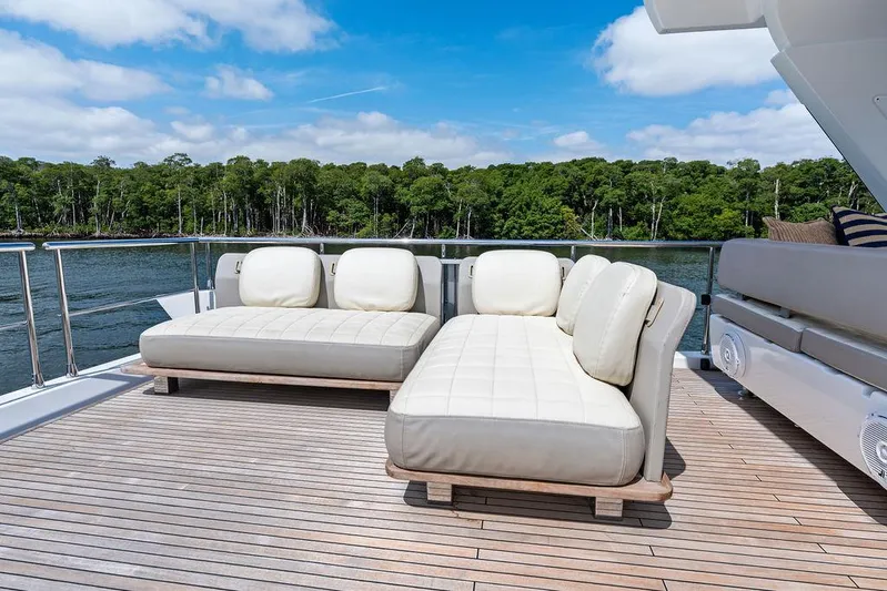 Good Girl Yacht Photos Pics 