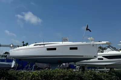 Beneteau Oceanis 34.1