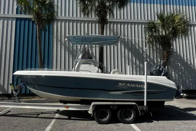 Sea Hawk 210
