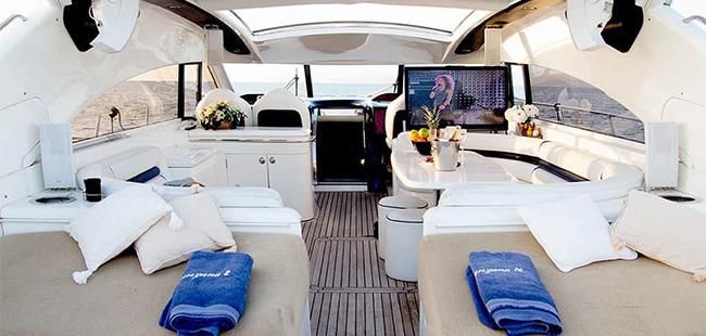 2002 Princess 66 
