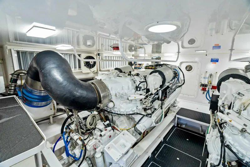 Forty Niner Yacht Photos Pics 