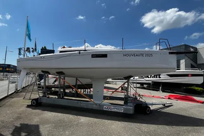 2025 Beneteau First 30