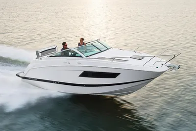 2020 Four Winns V255
