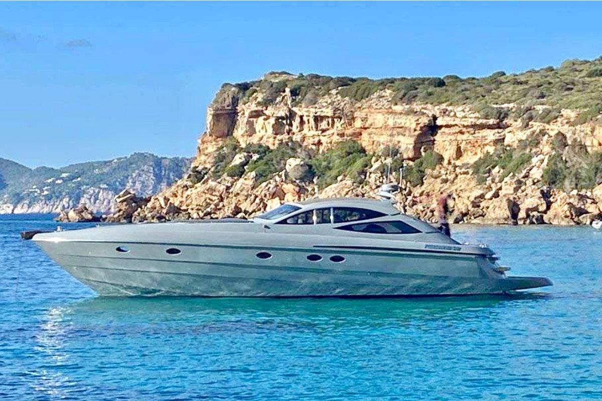 pershing 52 yacht for sale