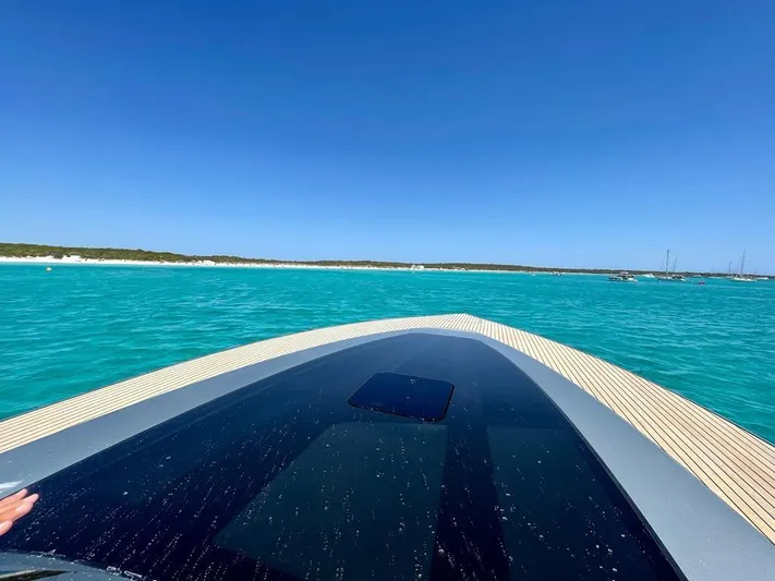  Yacht Photos Pics SAY 42 2023  (11)