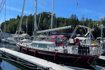Fantasi 44 Pilot House