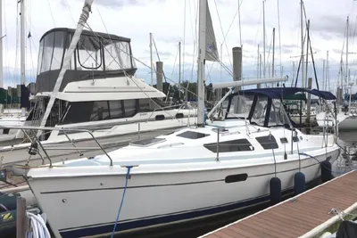 Hunter 326
