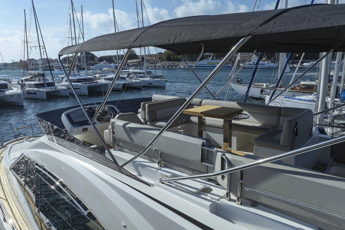 2022 Beneteau 47 