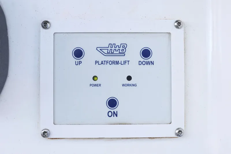 Neo Yacht Photos Pics 