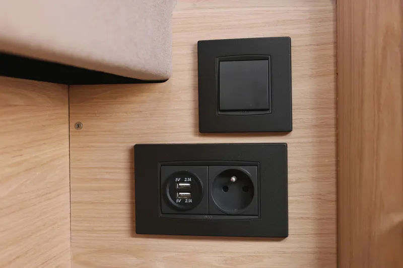 Neo Yacht Photos Pics 