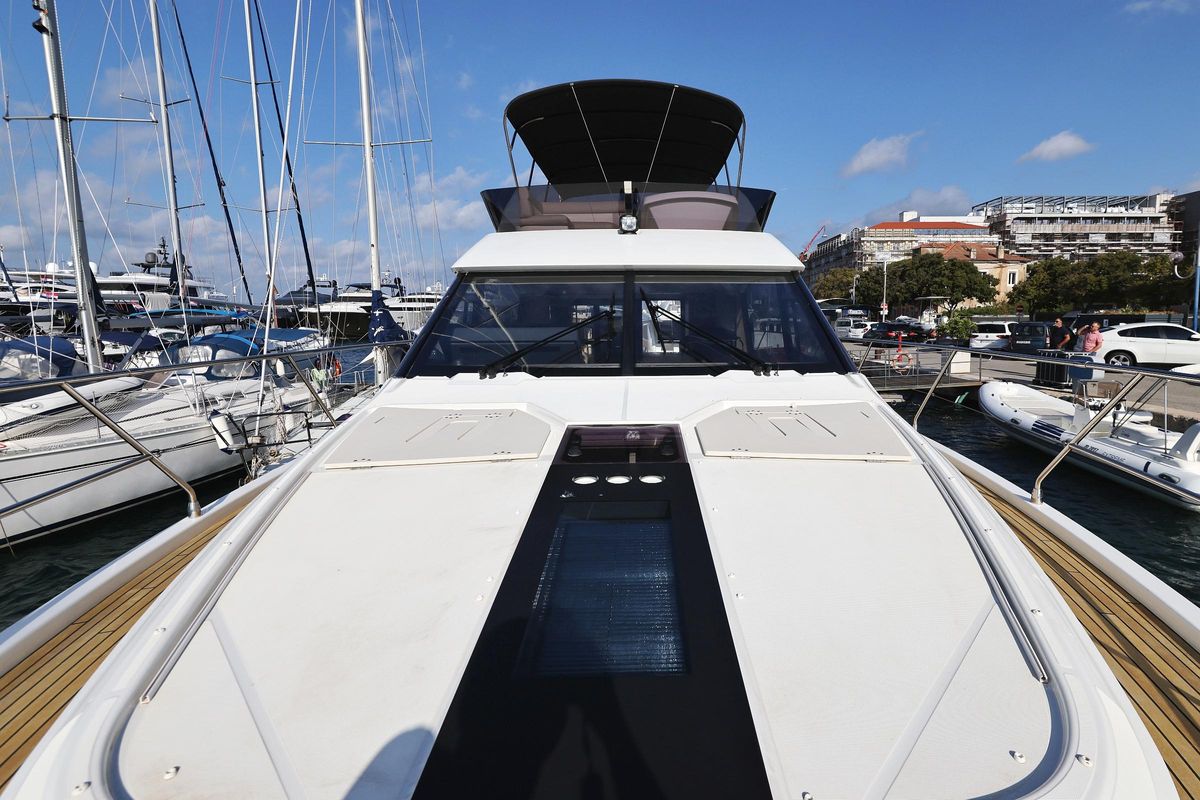 2022 Beneteau 47 