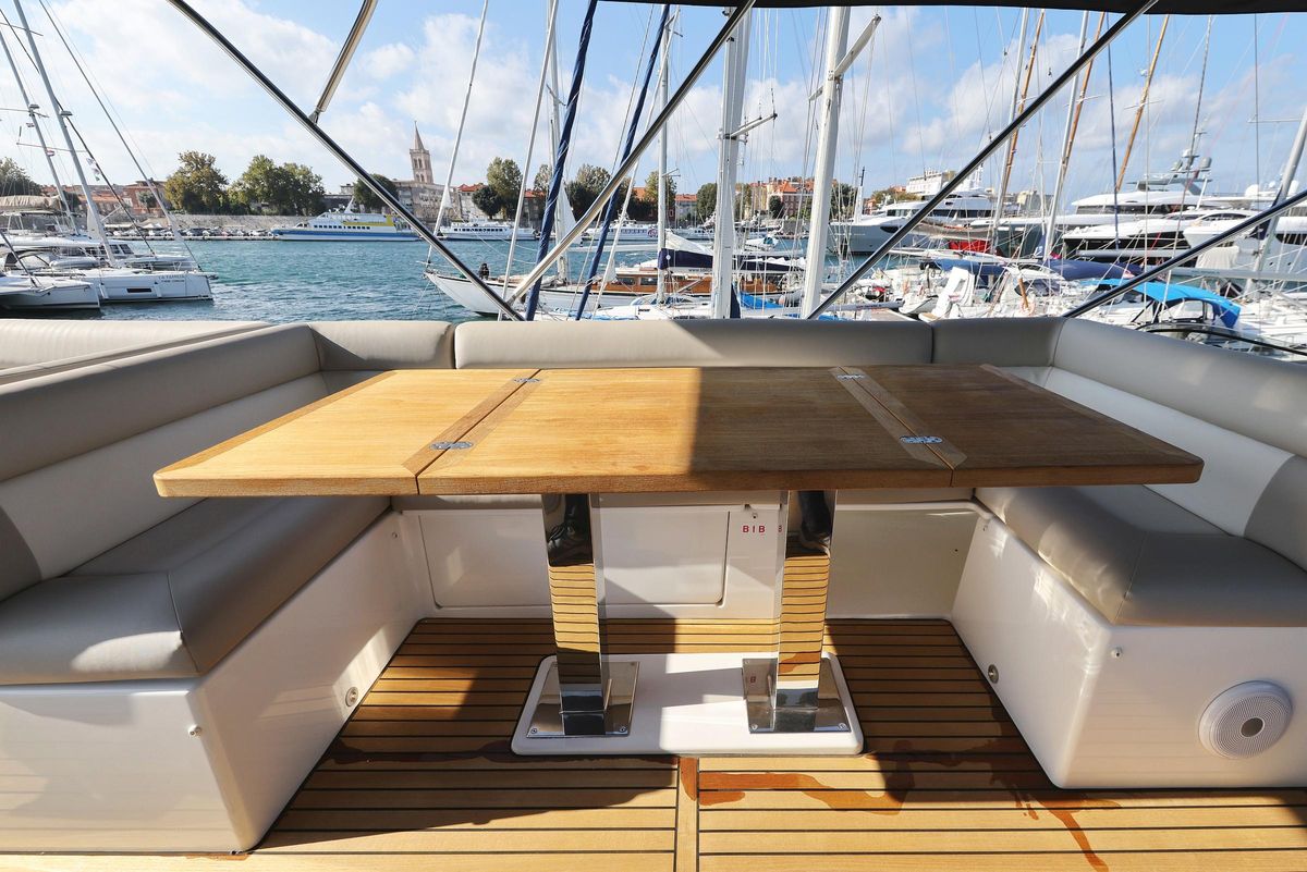 2022 Beneteau 47 