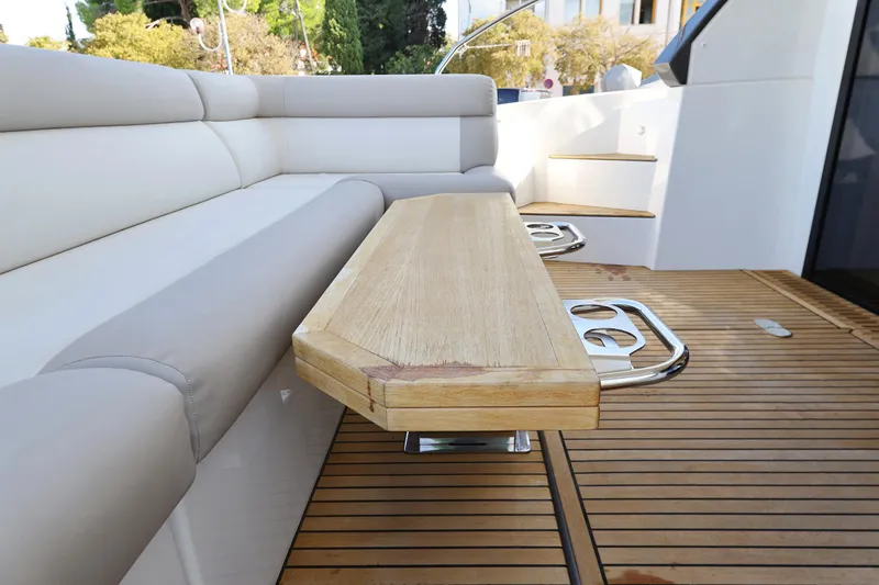 Neo Yacht Photos Pics 