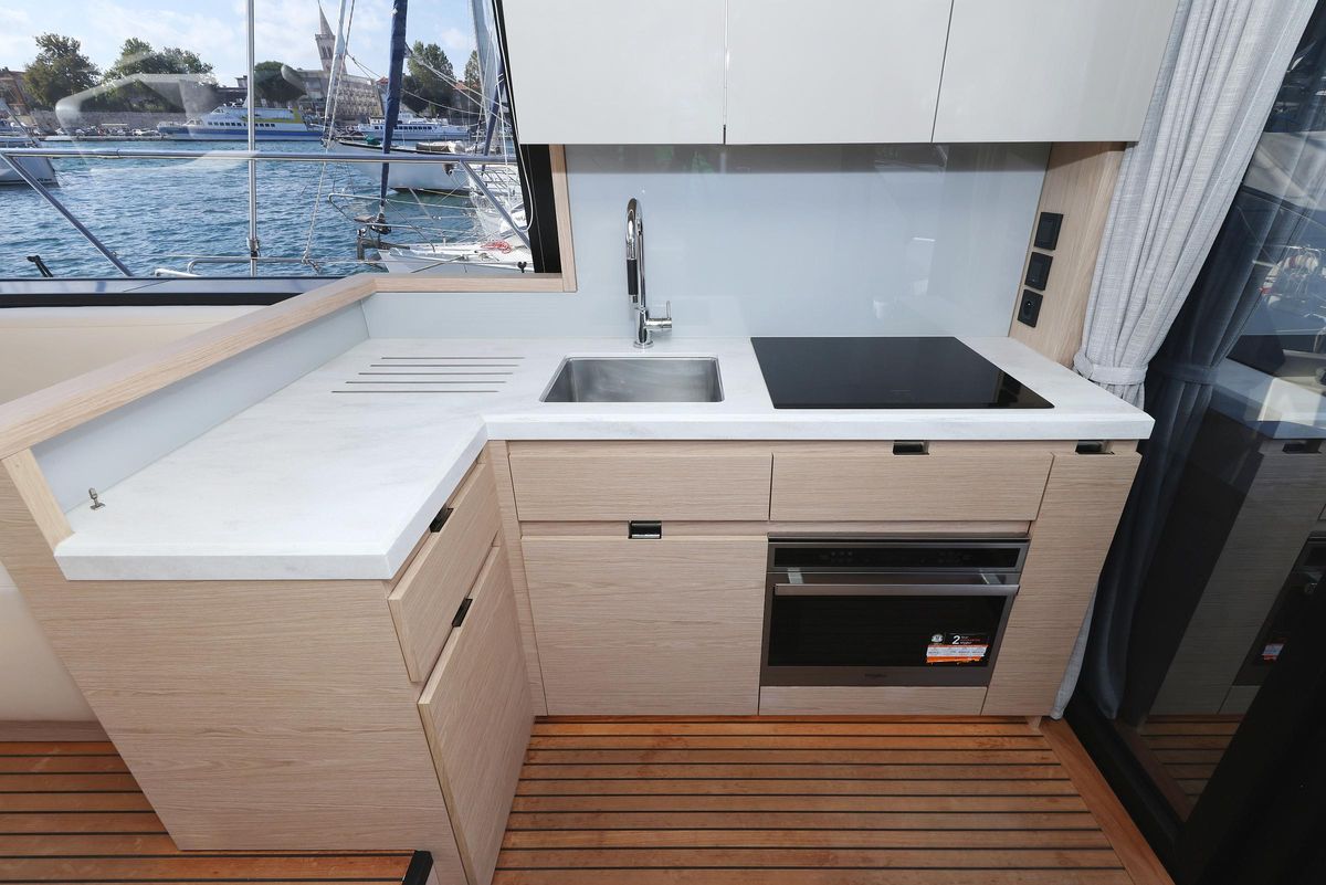 2022 Beneteau 47 