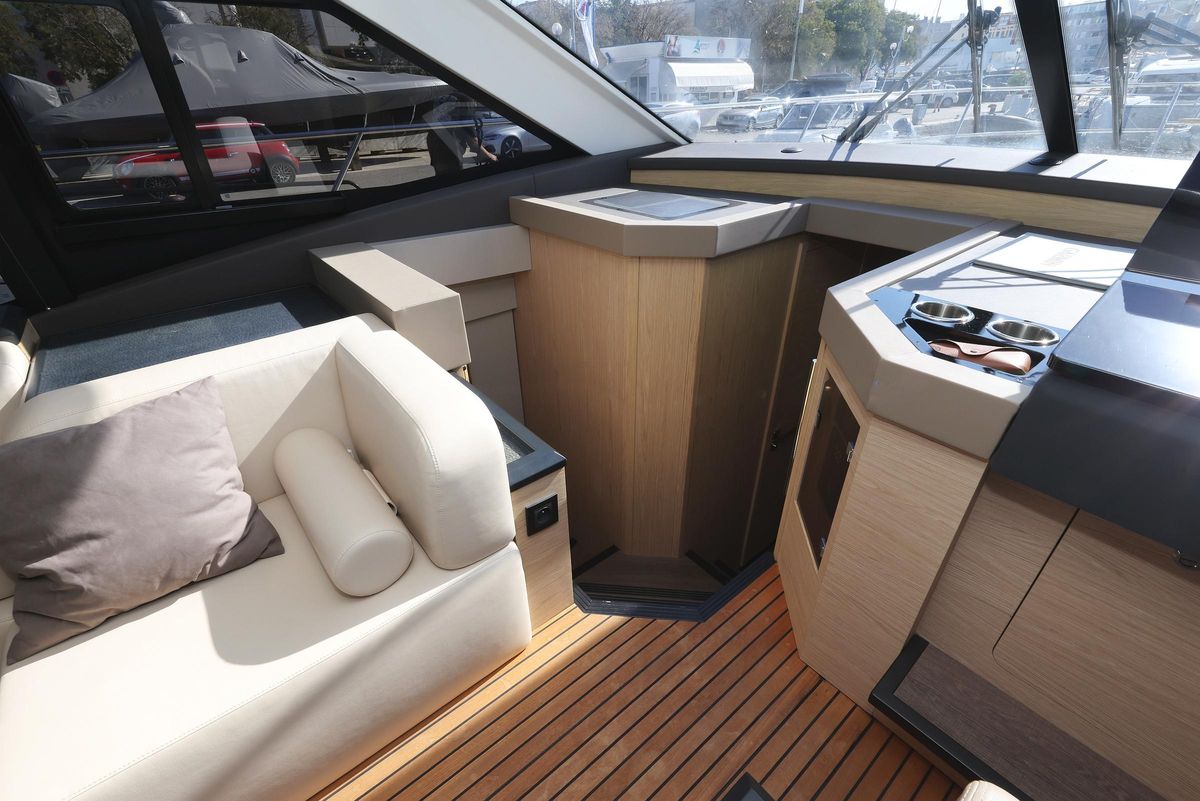 2022 Beneteau 47 
