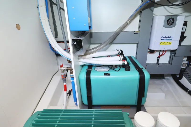 Neo Yacht Photos Pics 