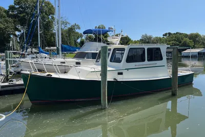 Bruno & Stillman 35 Cruiser