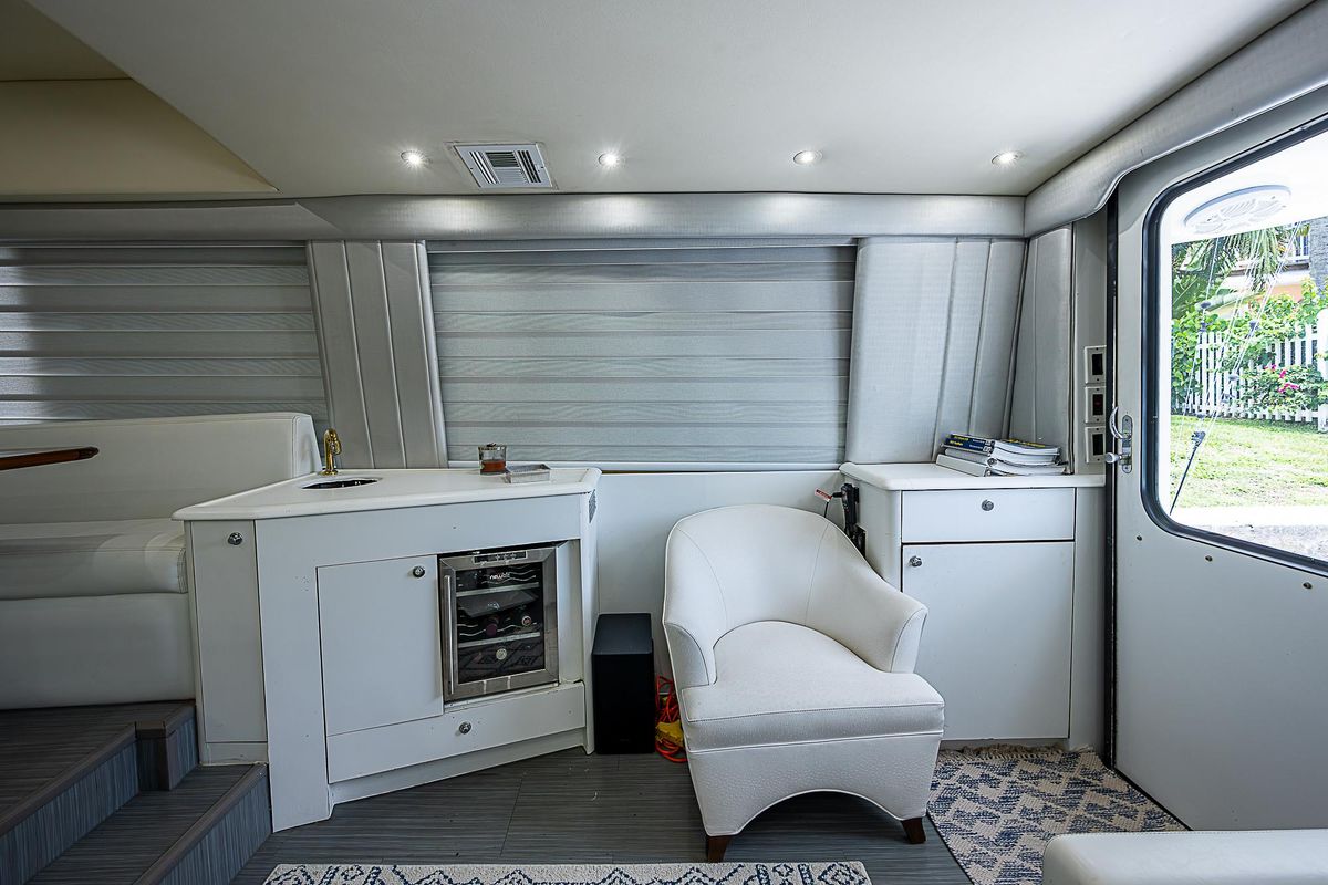 2004 Ocean Yachts 52 
