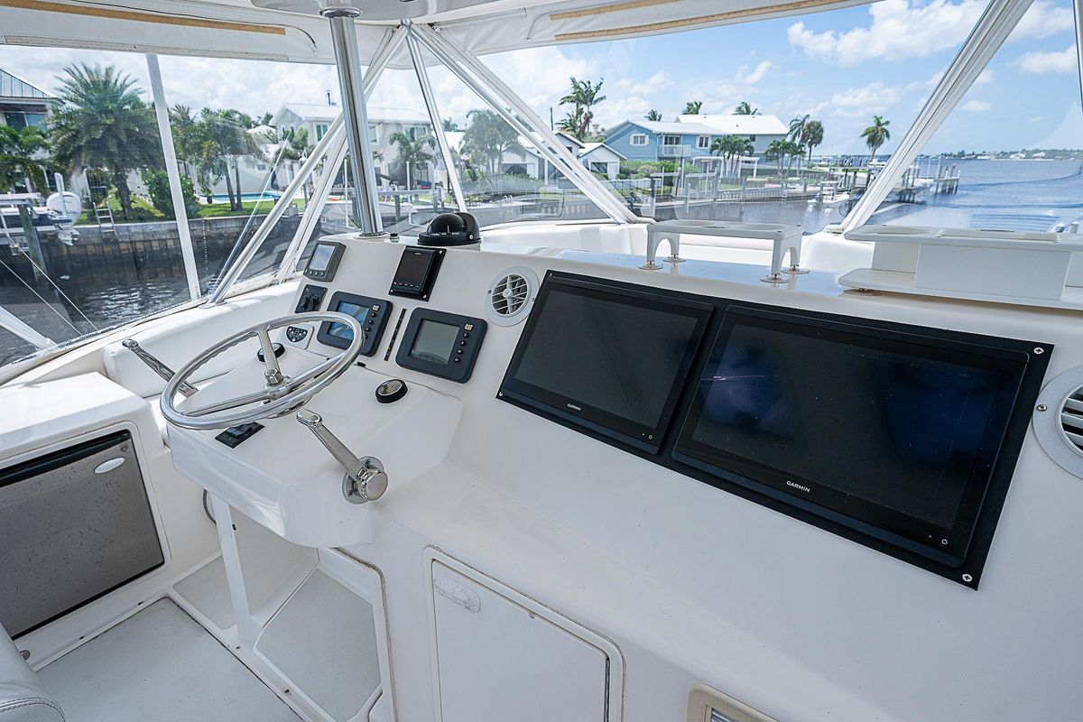 2004 Ocean Yachts 52 