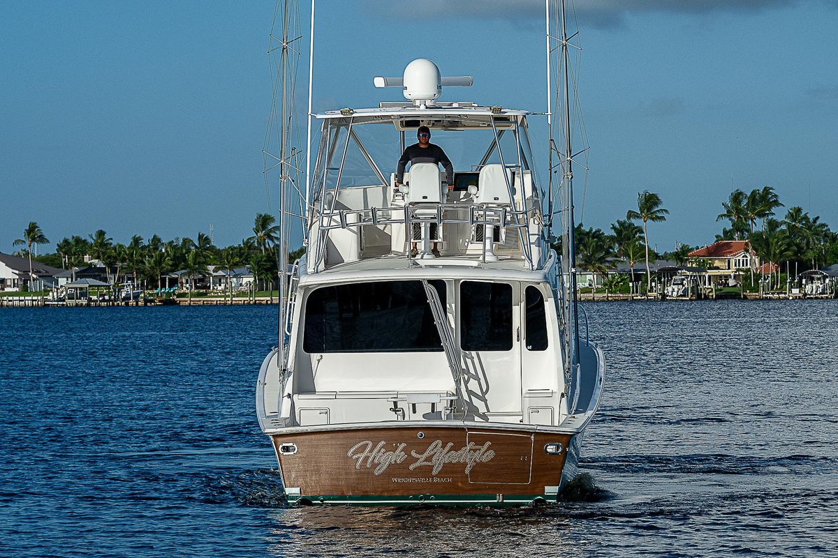 2004 Ocean Yachts 52 