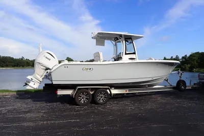 Sea Hunt Ultra 255 SE