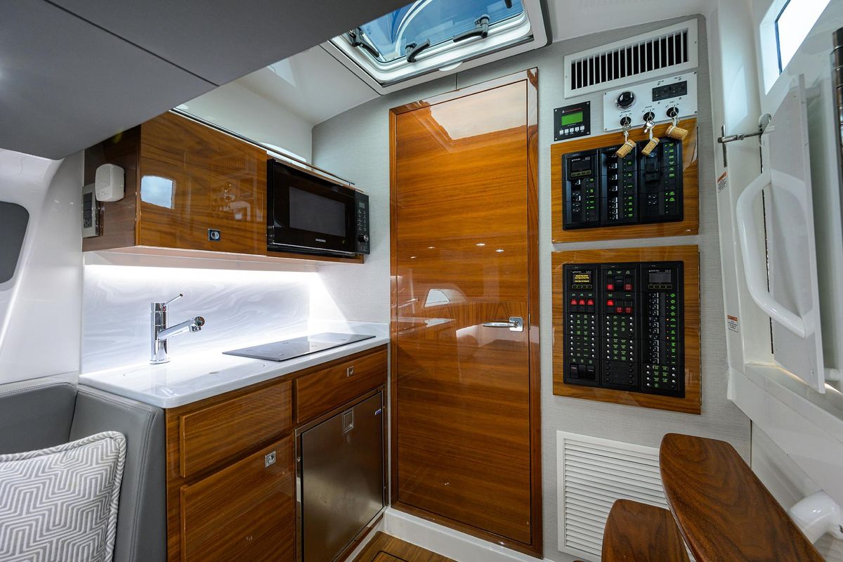 2022 Valhalla Boatworks 46 