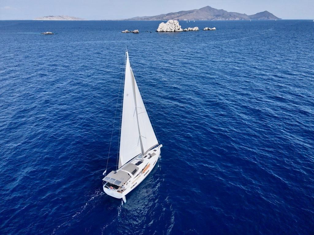 2021 Jeanneau 57 