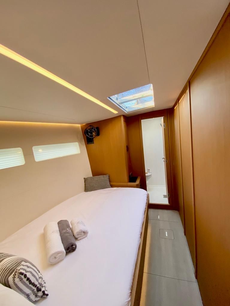 2021 Jeanneau 57 