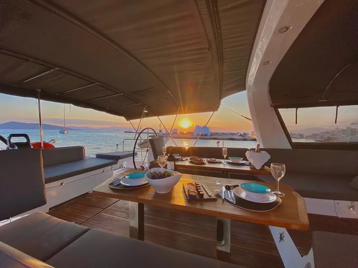 Euphoria Yacht Photos Pics 