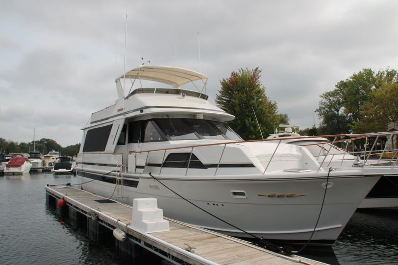 1988 Chris-Craft 501 Constellation - Weber Yachts